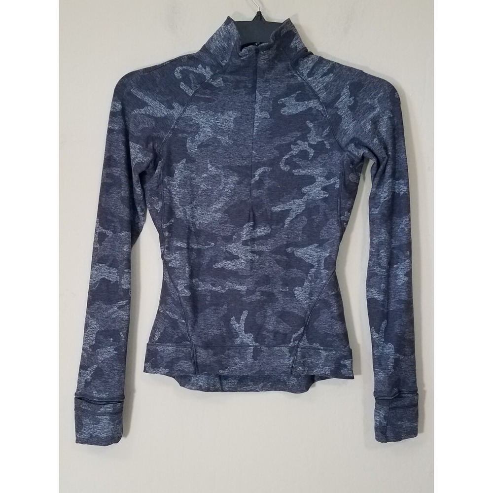 Lululemon Pullover Women size 4 Gray Camo 1/2 Zip Top Gym Workout Thumbholes